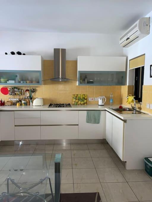 Lovely, Modern, Bright Maisonette. Heart Of Sliema Exteriér fotografie