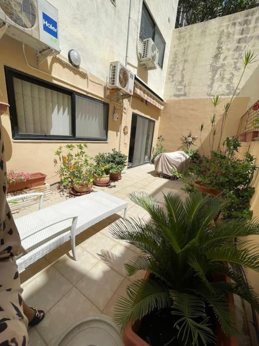 Lovely, Modern, Bright Maisonette. Heart Of Sliema Exteriér fotografie